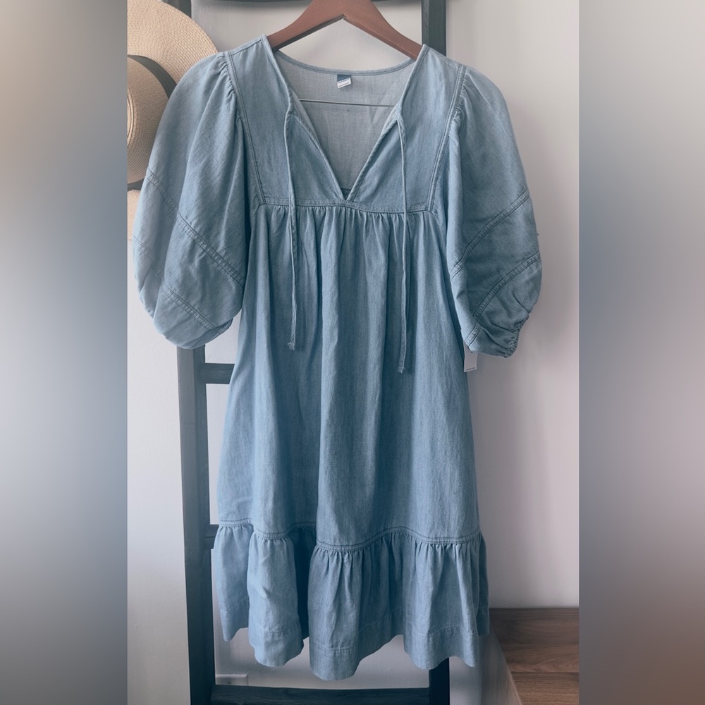 Old Navy Light Blue Puff Sleeve Dress